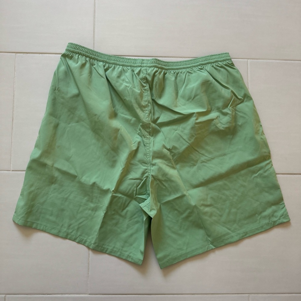 NWT Patagonia Men's Baggies Lights XL - Picture 3 of 4
